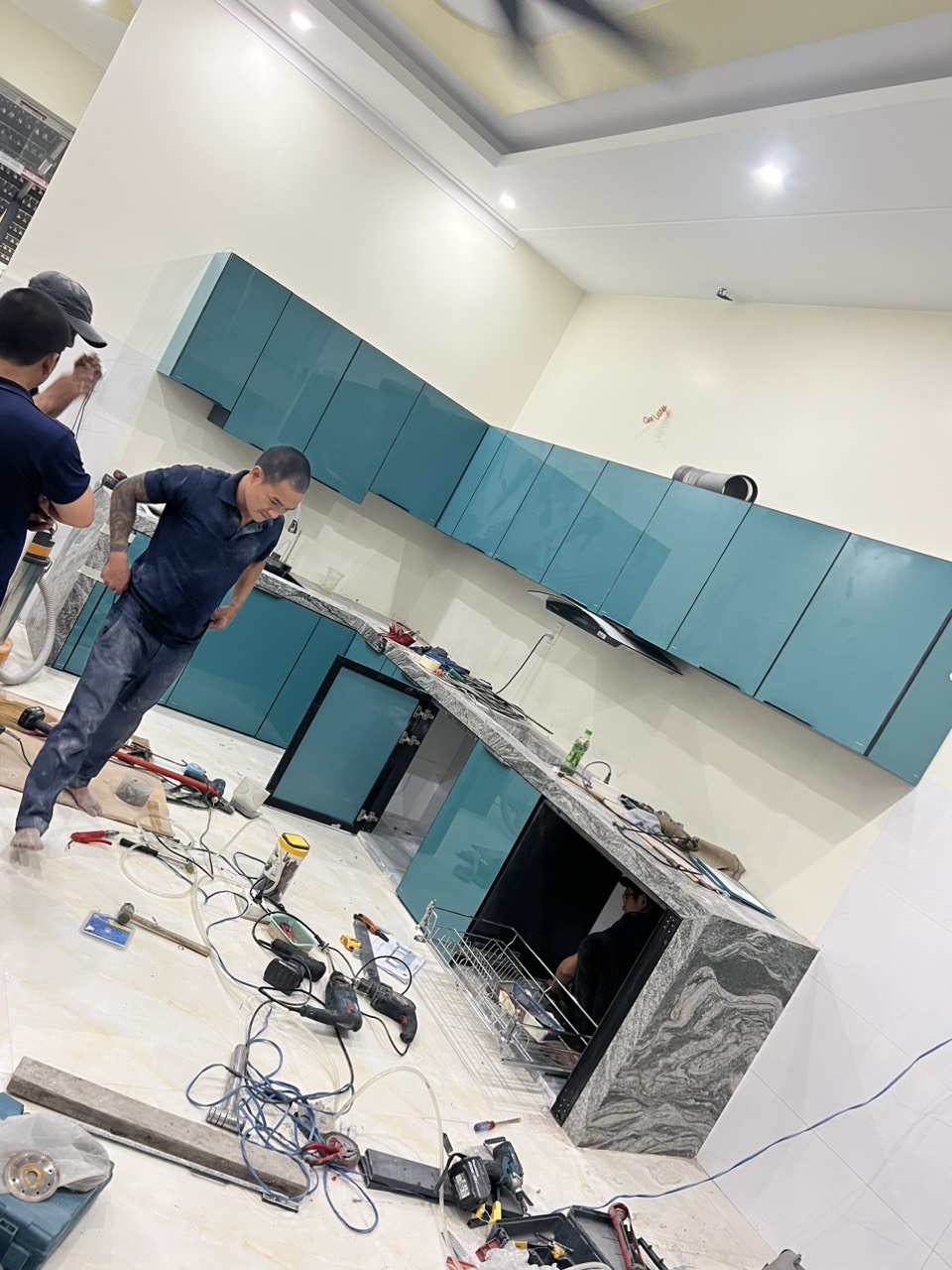 Canbesto: Tủ bếp nhôm kính, thiết kế nội thất tại Biên Hòa - Đồng Nai.